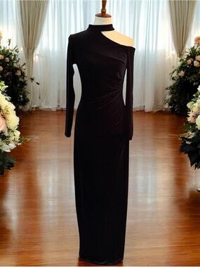 Xscape Black One-Shoulder Long Sleeve Evening Gown Velour-like feel